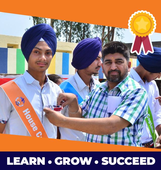 Baba Aapo Aap Guru Nanak Public School